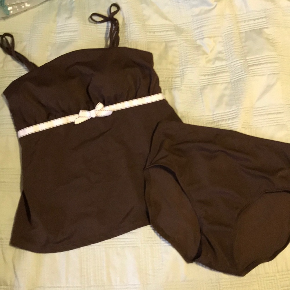 MATERNITY SWIMSUIT. Size small.